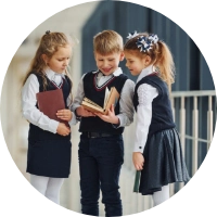 Dzieci w&nbsp;szkole